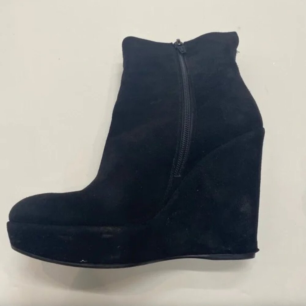 Prada Suede Wedges - Picture 2 of 8